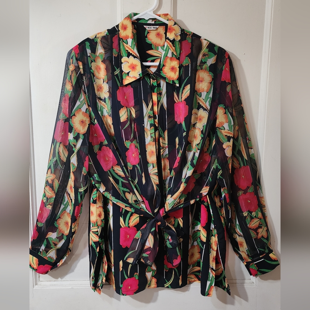 Women's WON MOA Floral Sheer Botton Down Blouse